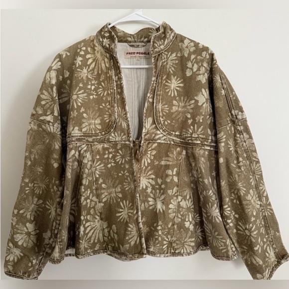 NWOT Free People Lua Bed Jacket, size XS - Picture 4 of 7
